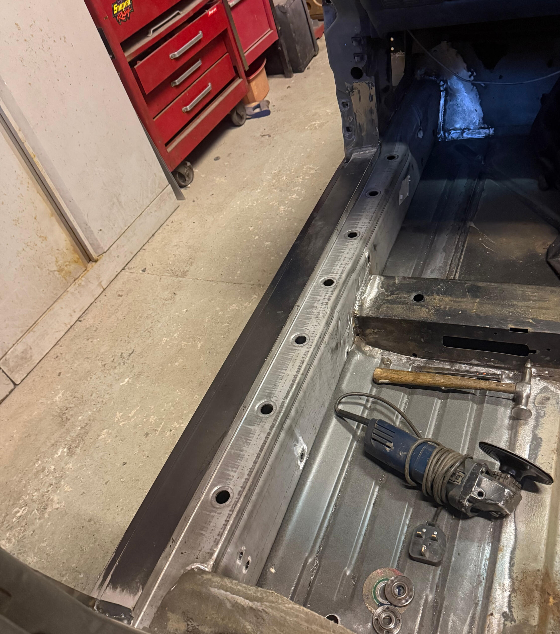 Mercedes-Benz 450SL inner sill, outer sill and floor replacement